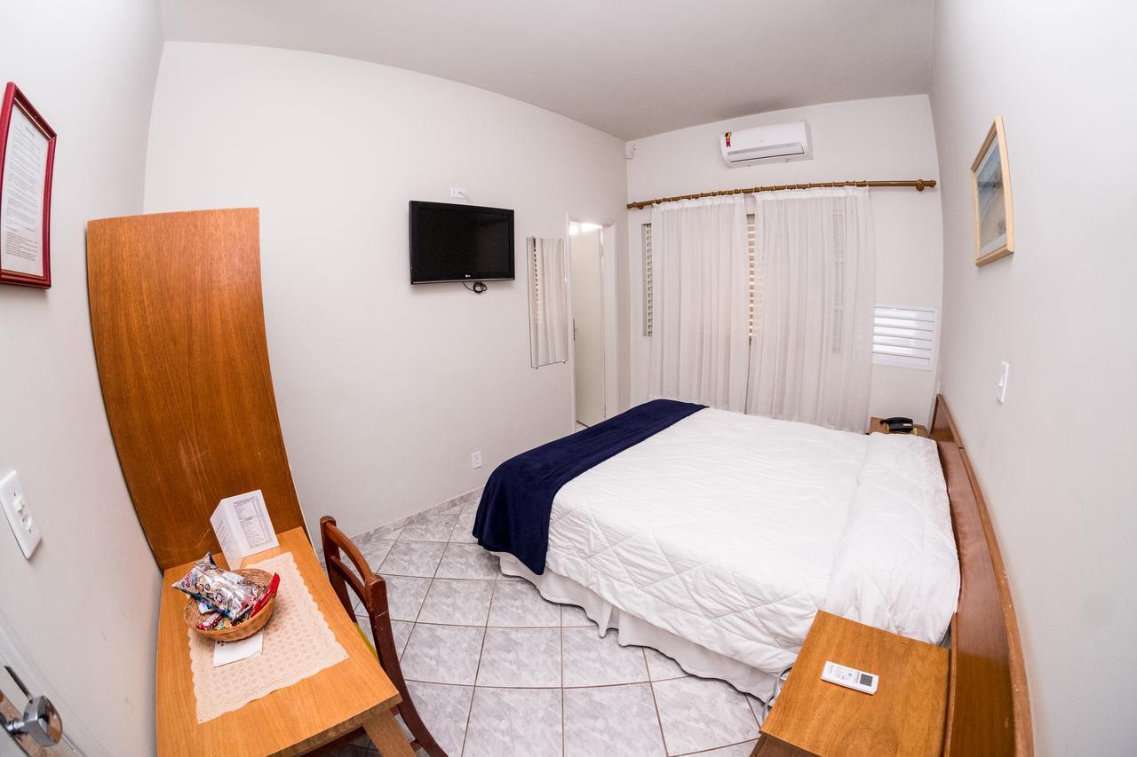 Santa Rosa Hotel Assis Extérieur photo