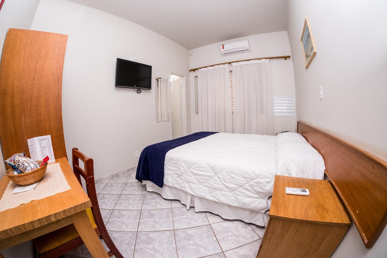 Santa Rosa Hotel Assis Extérieur photo